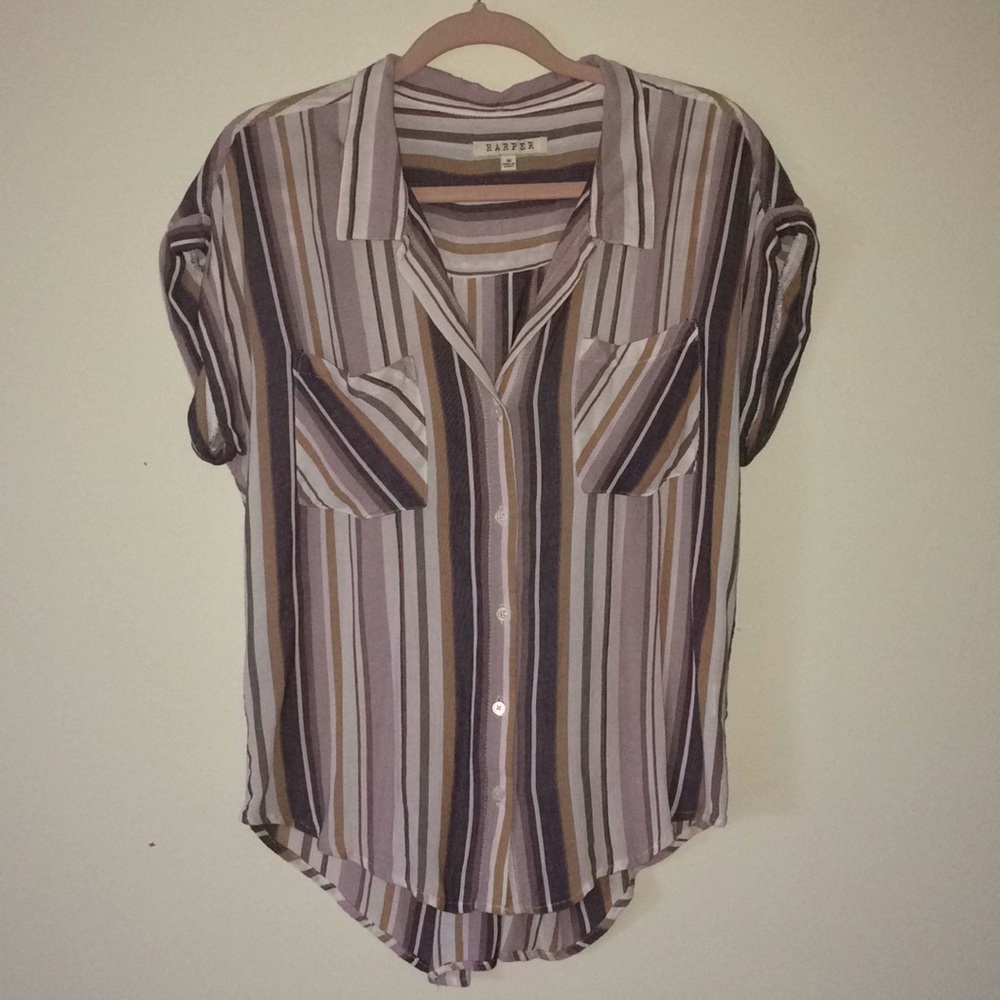 Lightweight Casual Short Sleeve Button Down
